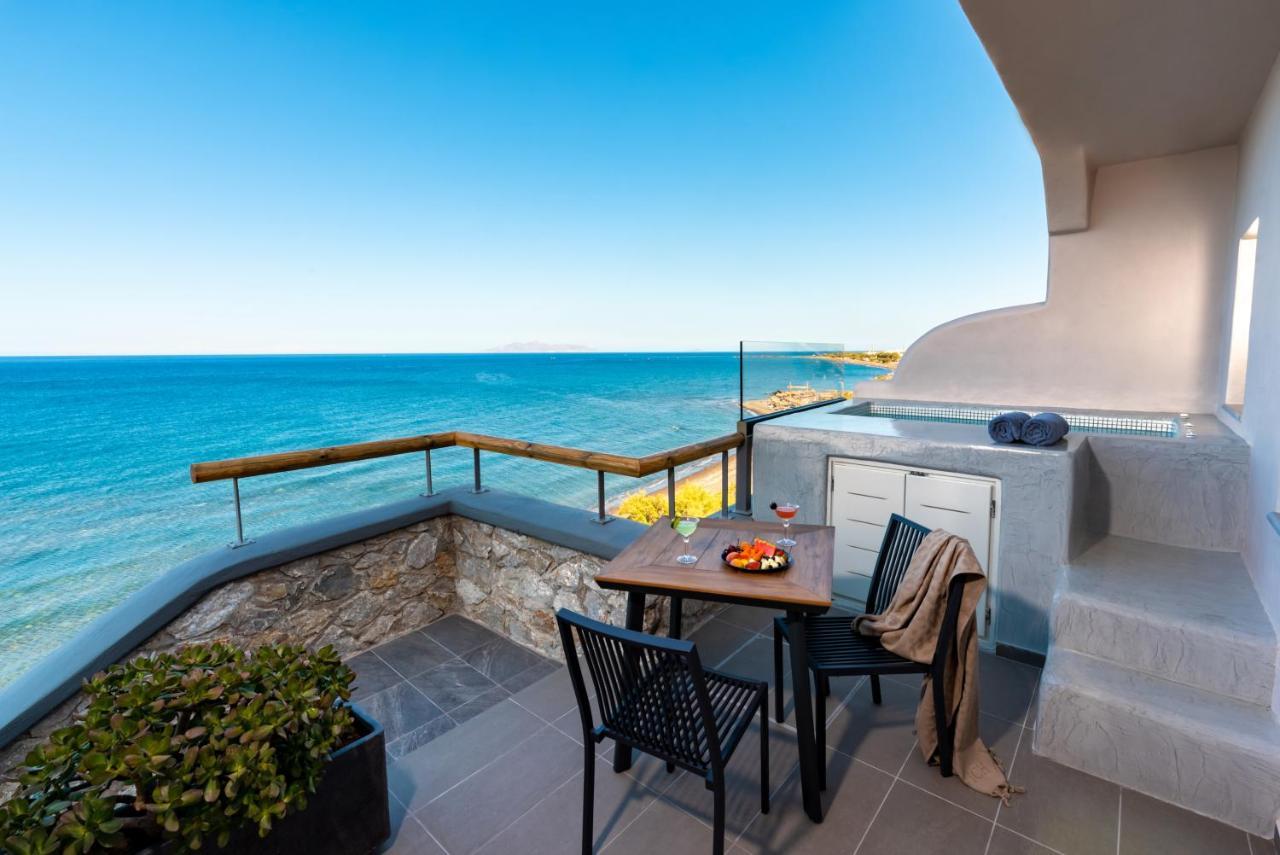 Neoma Luxury Suites Karterados  Exterior photo